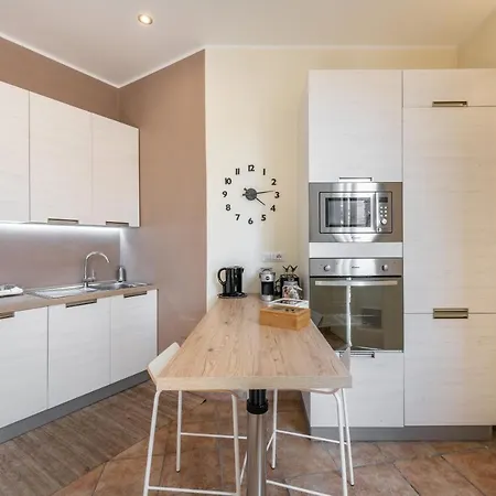 Exma Luxury Apartment *